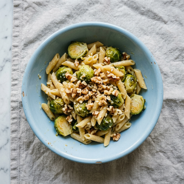 Rosenkohl-Pasta mit Walnüssen